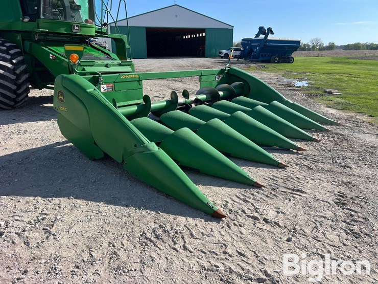 john-deere-606c-image-3
