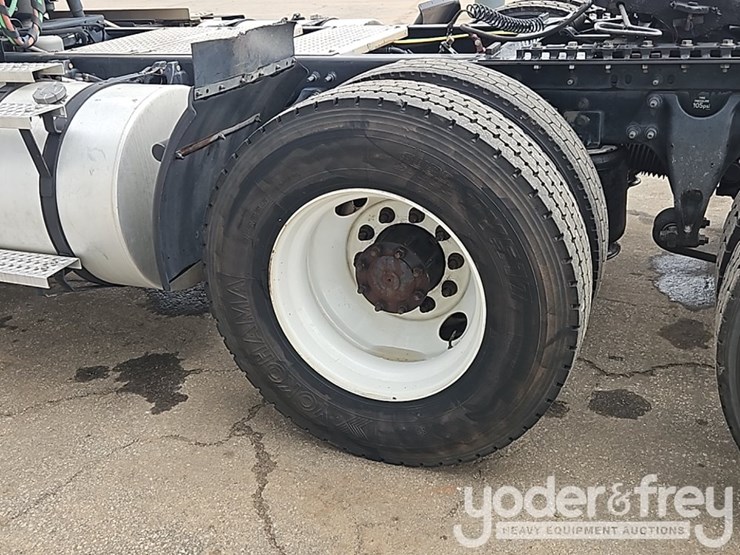 2019-international-lt-image-11