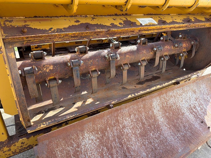 haybuster-2620-image-33
