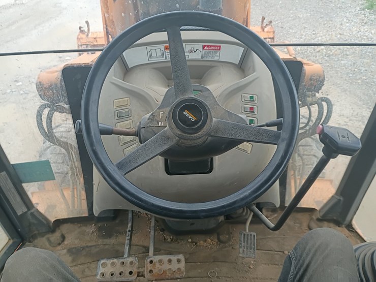 case-580m-image-30
