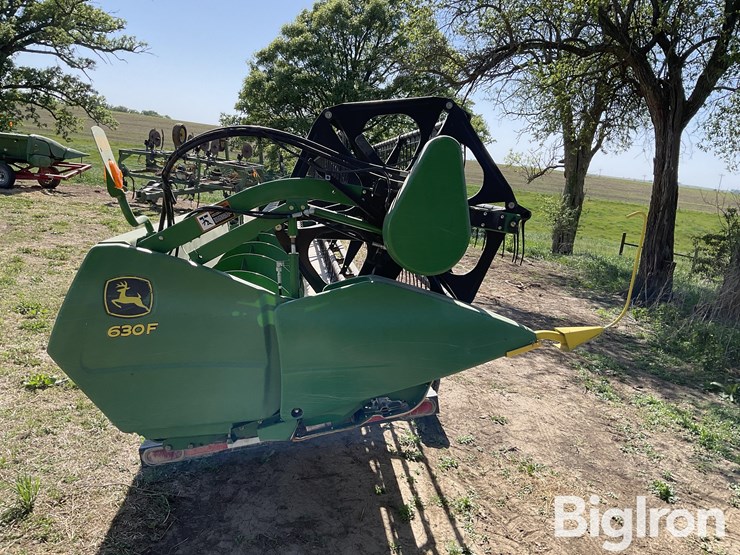 2009-john-deere-630f-image-4
