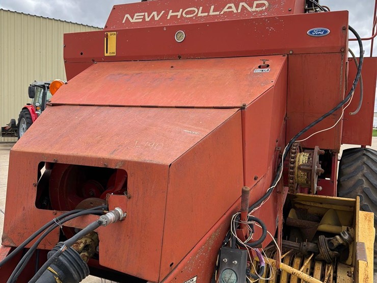2000-new-holland-2000-image-27
