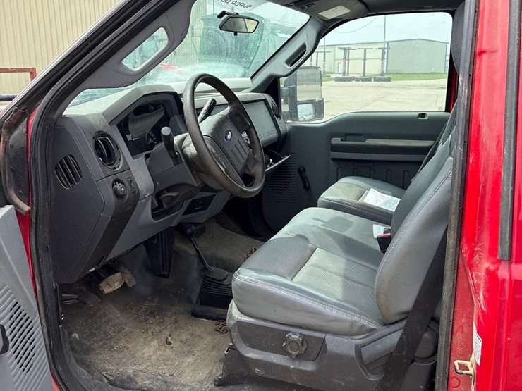 2015-ford-f350-image-45