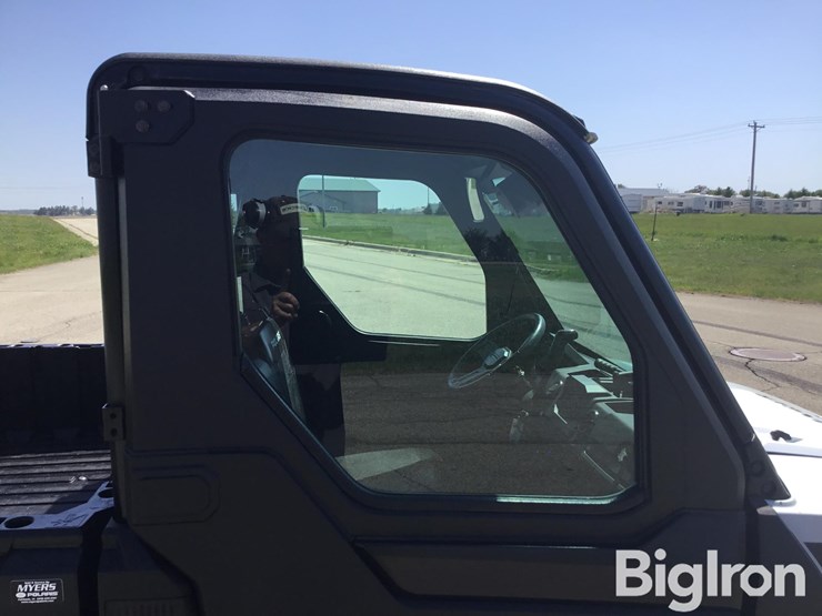 2023-polaris-ranger-1000-image-14