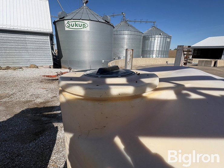 poly-tanks-&-pump-image-9