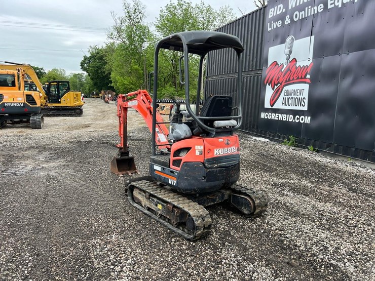 2020-kubota-u17-image-4