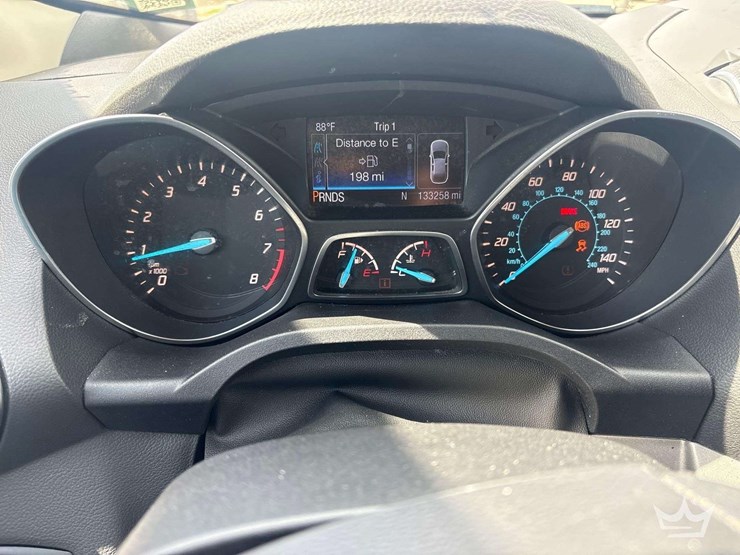 2016-ford-escape-image-14