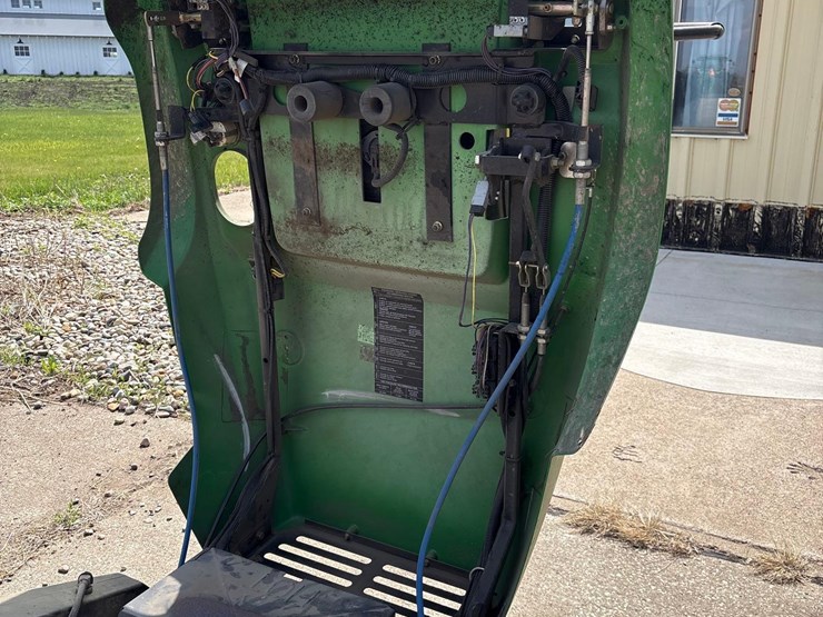john-deere-f687-image-23