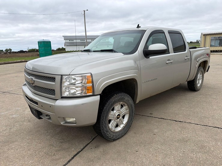 2009-chevrolet-1500-image-1