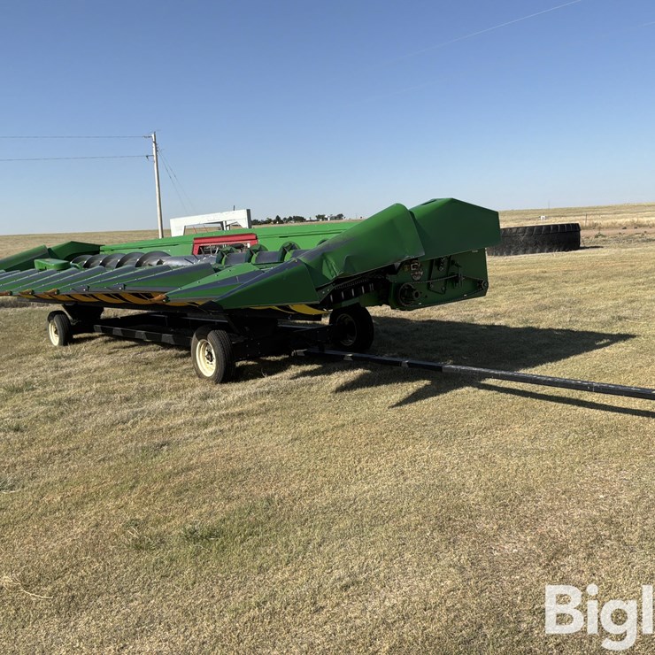 JOHN DEERE 1253A