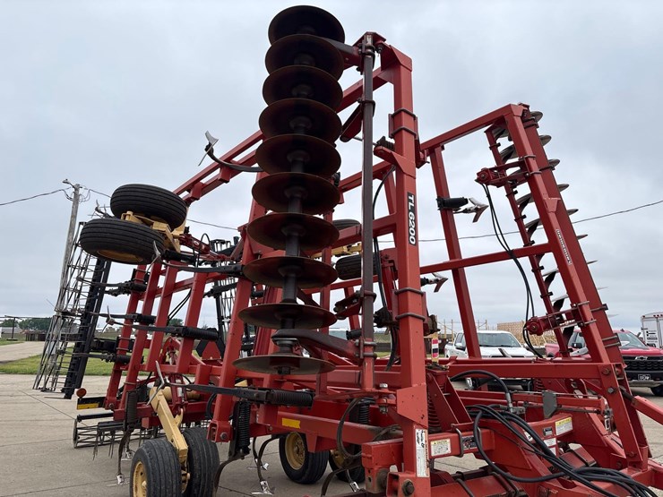 krause-tl-6200-24ft-soil-finisher-image-30