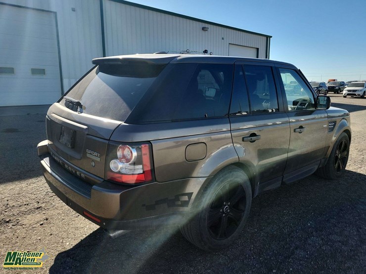 2011-land-rover-range-rover-image-4