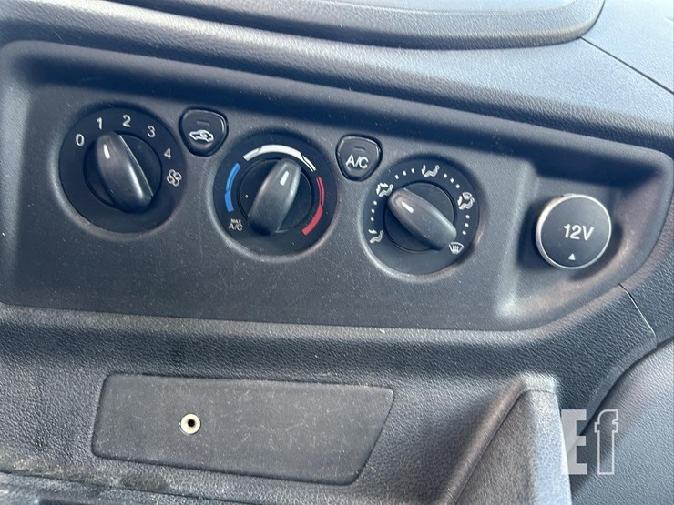 2018-ford-transit-image-21