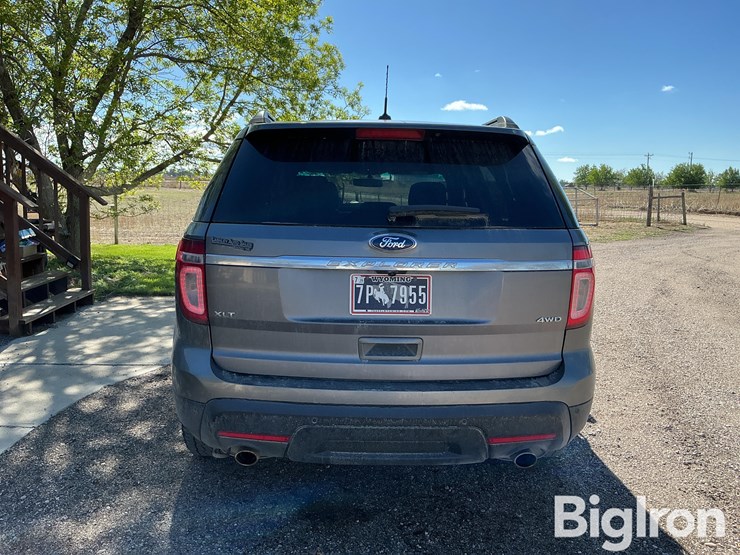 2014-ford-explorer-xlt-image-6