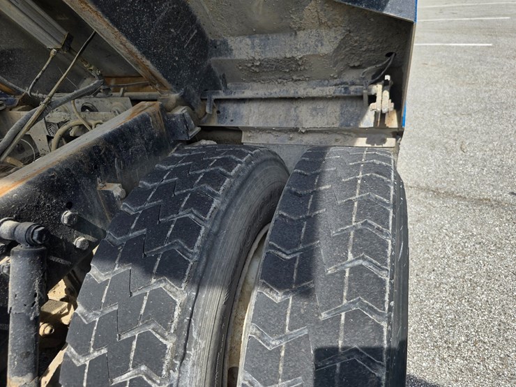 2003-kenworth-t800-image-64