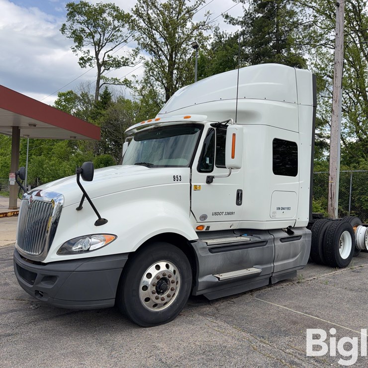 2016 INTERNATIONAL PROSTAR