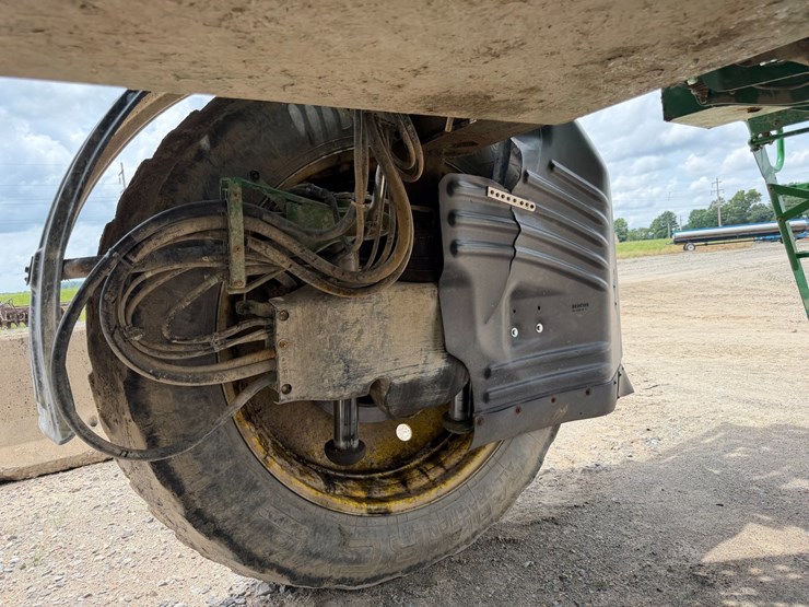 2016-john-deere-r4038-image-16