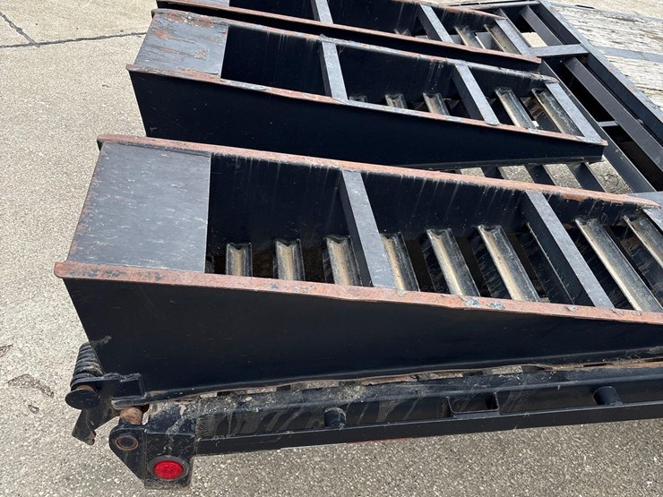 2010-97”-x-36’-pj-trailers-gooseneck-deck-over-trailer-image-5