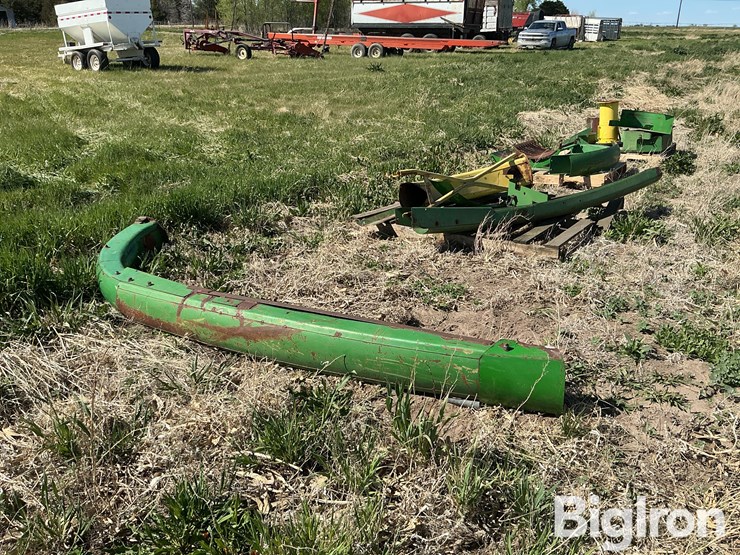 john-deere-5830-image-7
