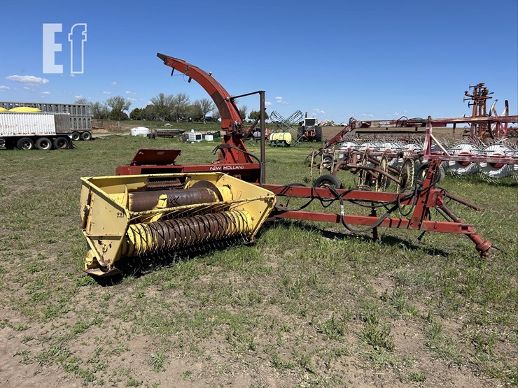 new-holland-892-image-1