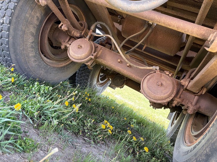 1976-bobc-30ft-live-bottom-semi-silage-trailer-image-40