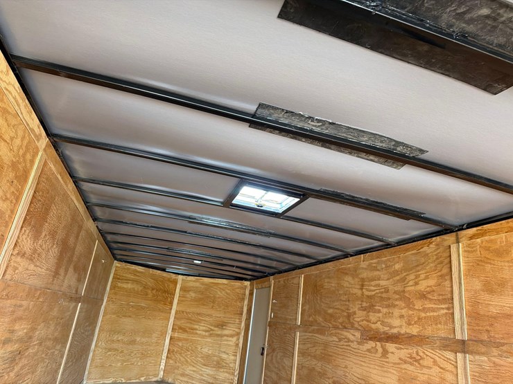 2017-empire-99”-x-36ft-enclosed-bumper-hitch-trailer--very-nice-trailer-image-38