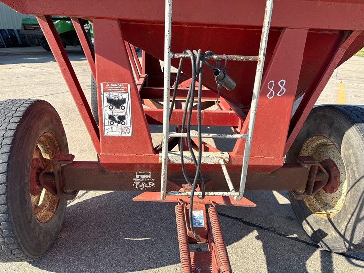 demco-325-image-12