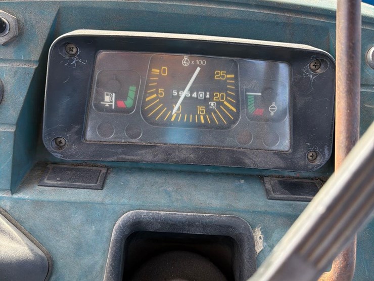 ford-4610-image-27