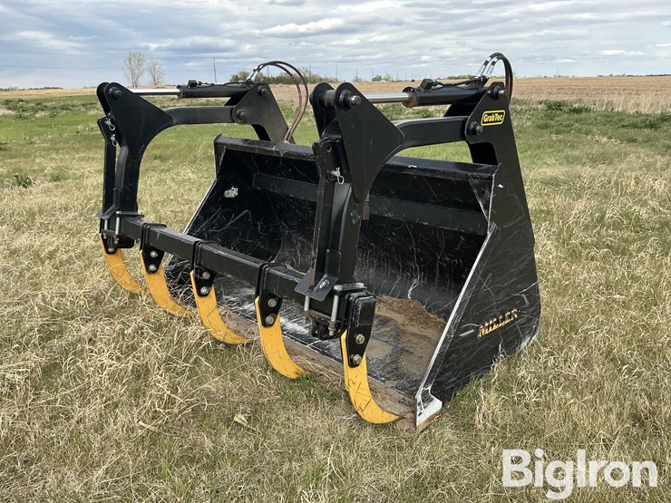 jcb-tm220-image-1