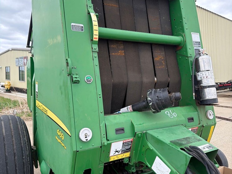 john-deere-469-image-14