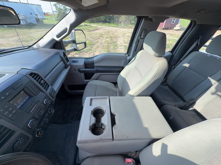 2018-ford-f450-xl-image-21