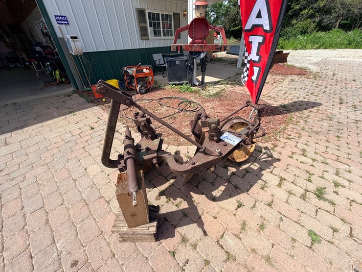 #24071-•-two-bottom-moldboard-plow-image-4
