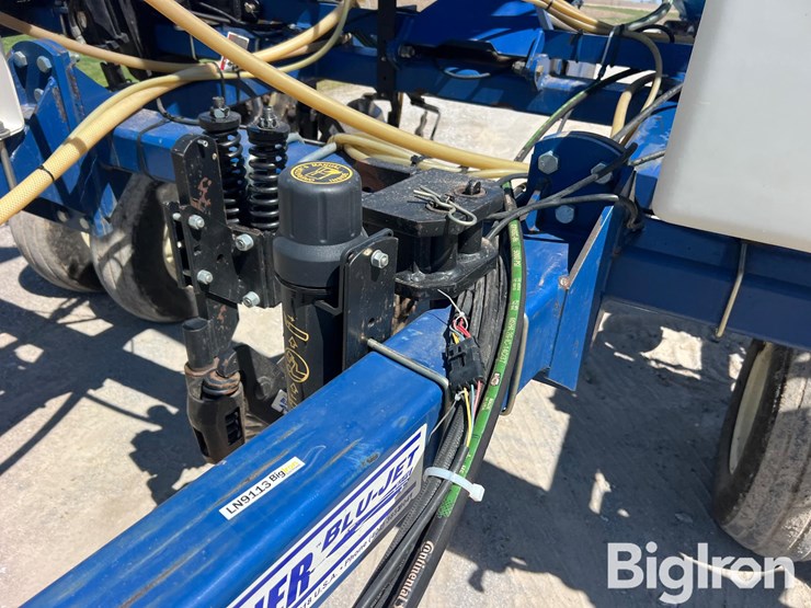 blu-jet-landrunner-image-19