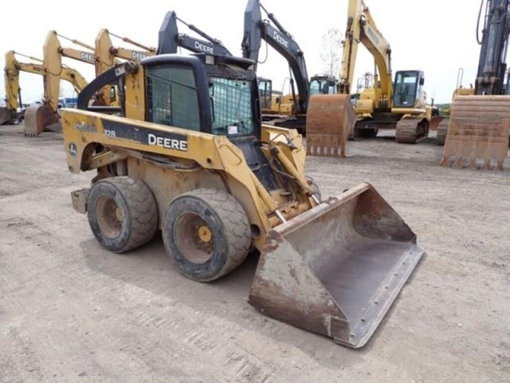 2008-john-deere-328-image-3