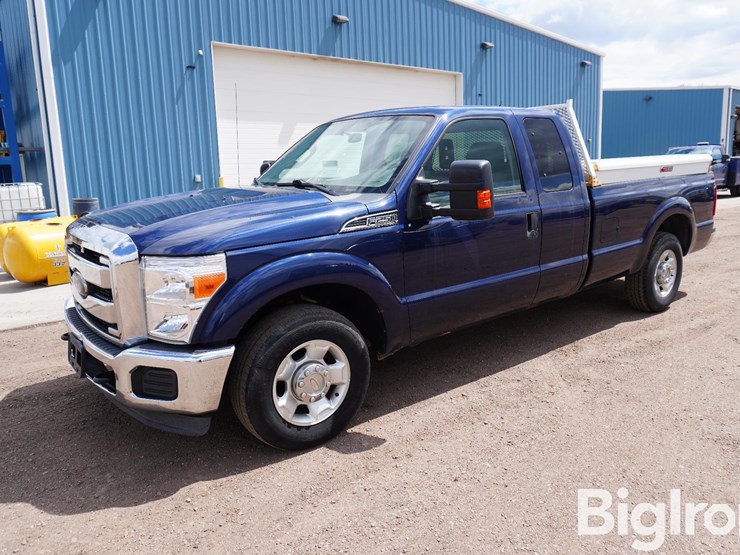 2012-ford-f250-xlt-image-1