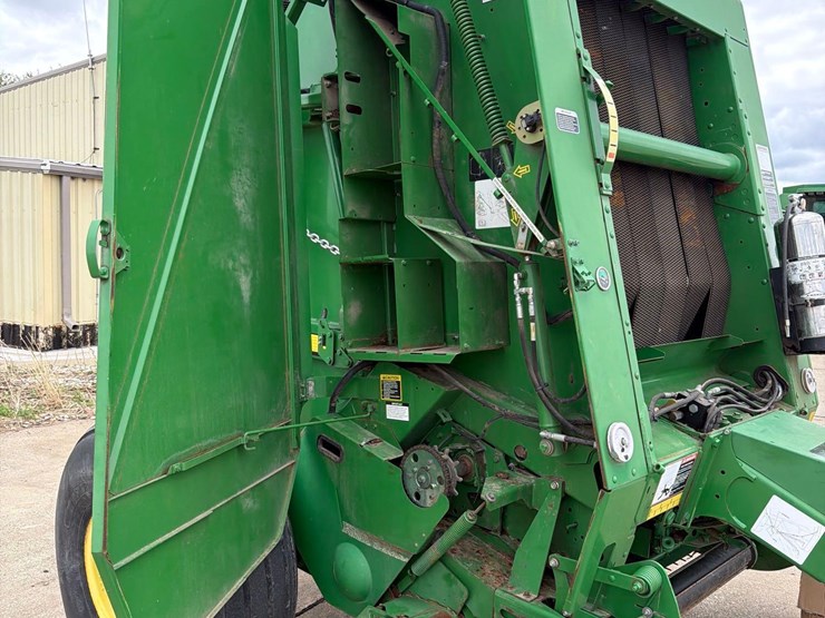 john-deere-469-image-32