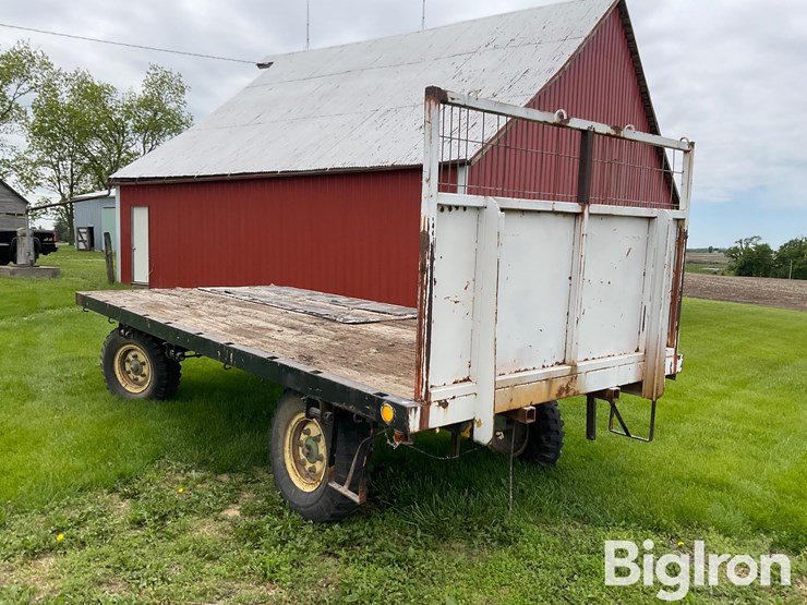 john-deere-sne107-hay-wagon-image-7