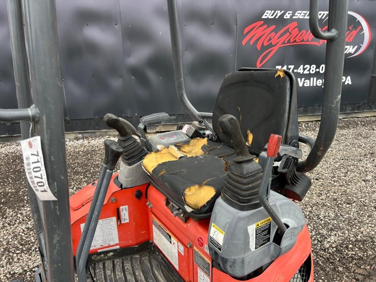 2020-kubota-u17-image-15