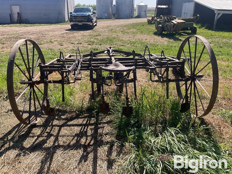 john-deere-2-image-6