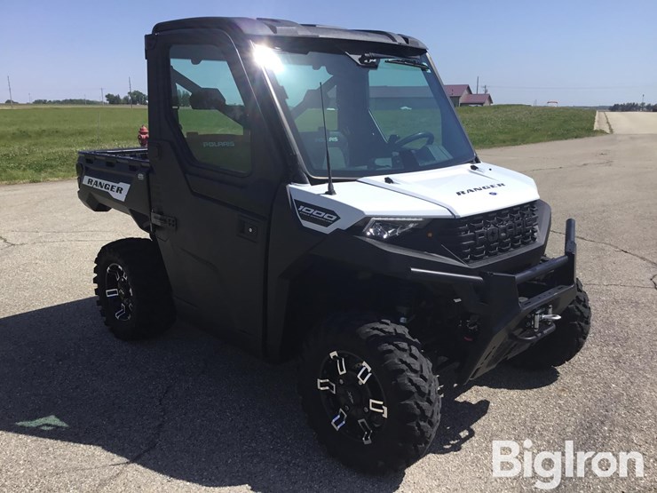 2023-polaris-ranger-1000-image-3
