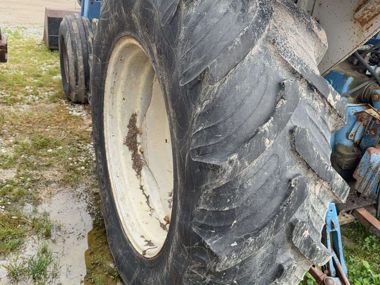 ford-7740-image-14