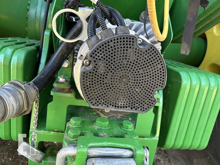 2023-john-deere-db90-image-89
