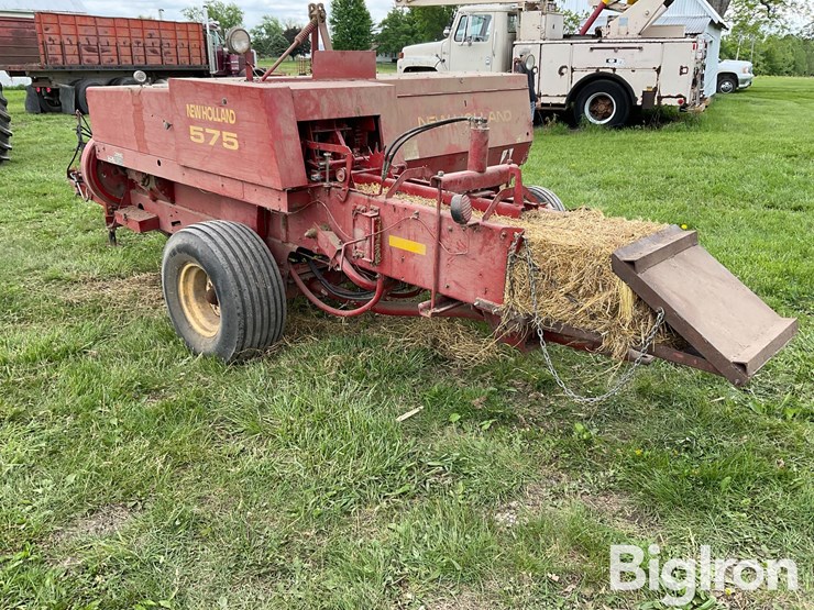 2000-new-holland-575-image-7