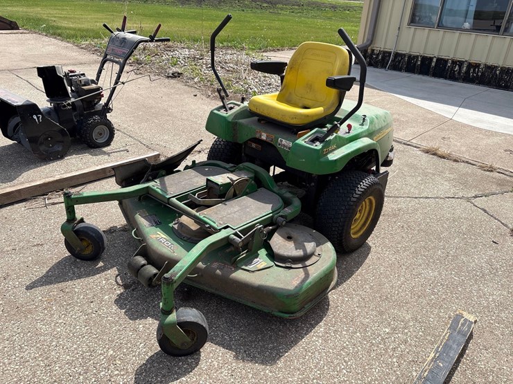 john-deere-f687-image-1