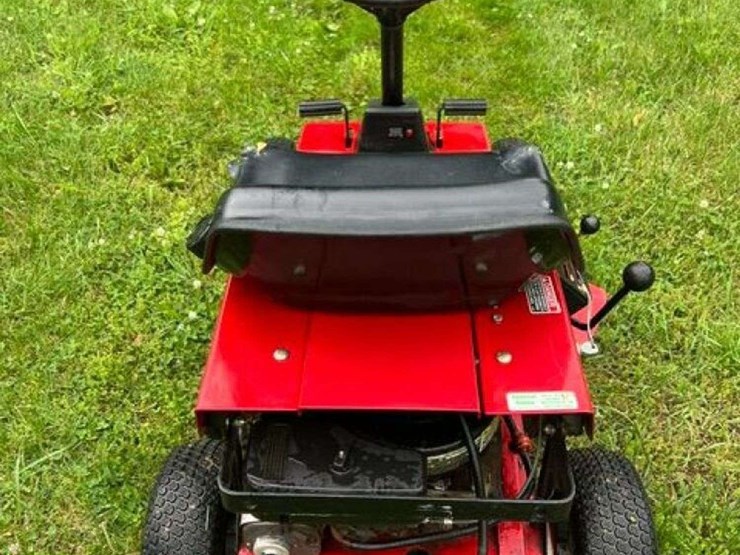 2000-toro-wheel-horse-70044-image-2