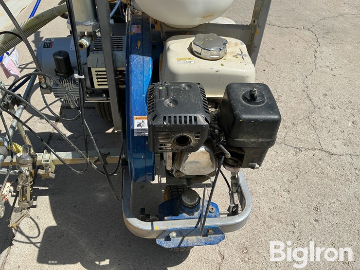 2005-graco-line-driver-ride-on-striping-system-w/graco-line-lazer-iv-striping-system-image-12