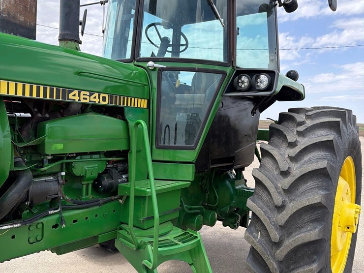 john-deere-4640-image-11