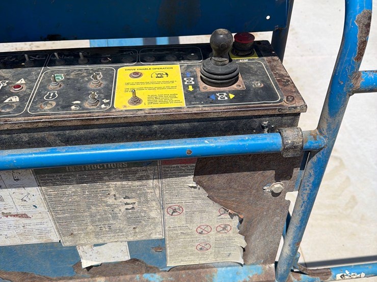 2013-genie-s85-image-17