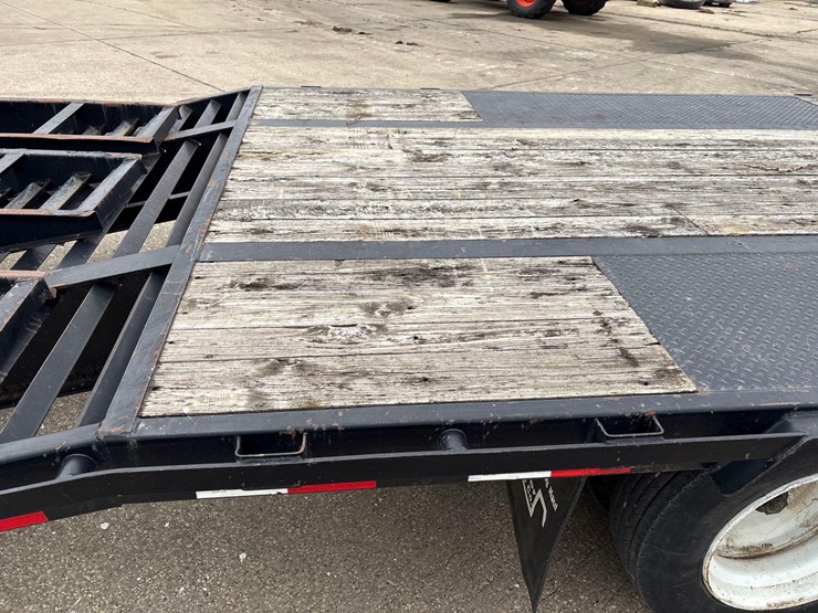 2010-97”-x-36’-pj-trailers-gooseneck-deck-over-trailer-image-37