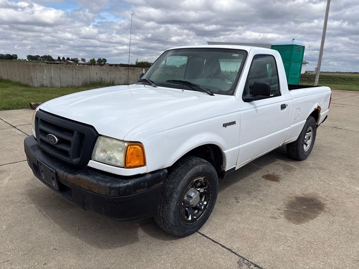 2005-ford-ranger-image-1